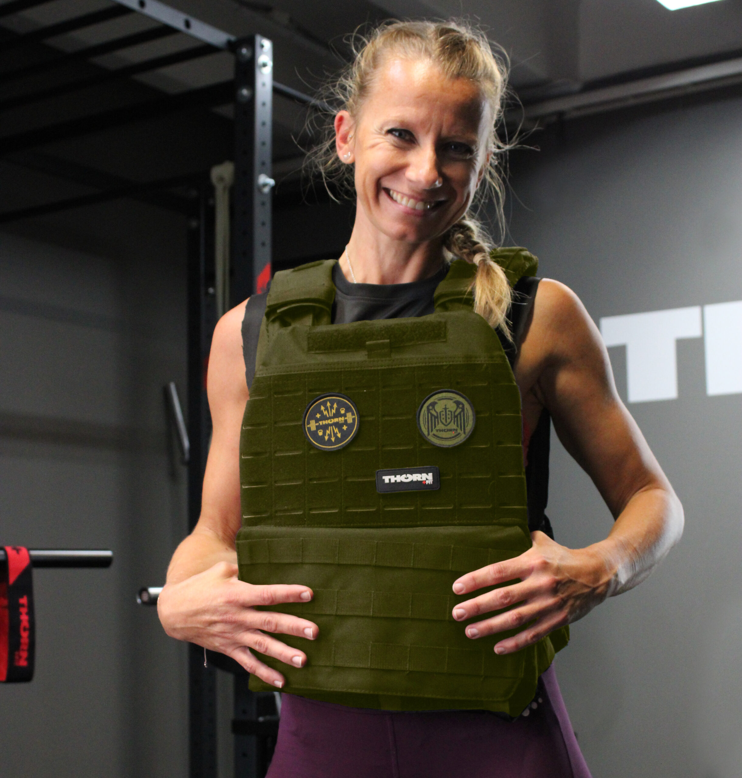 Tactical army green vest vektvest fra Thorn Fit til kondistrening og styrketrening